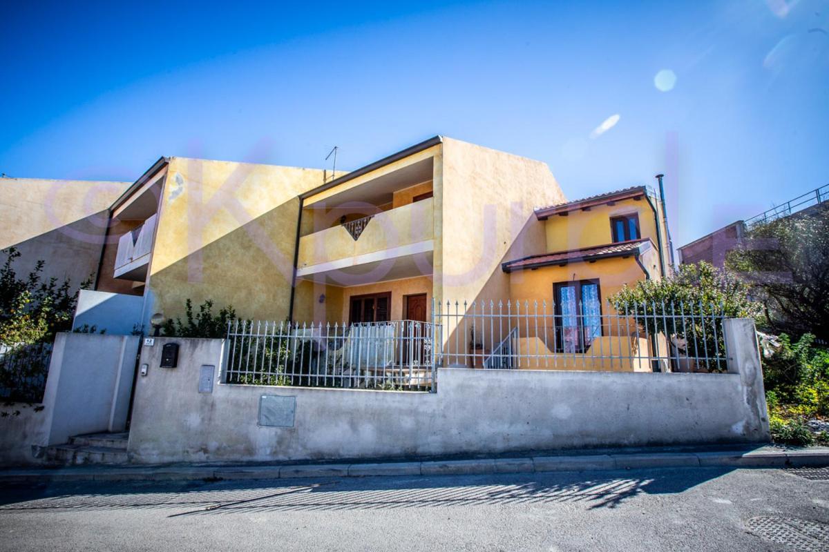 Le Api Cagliari Exterior foto